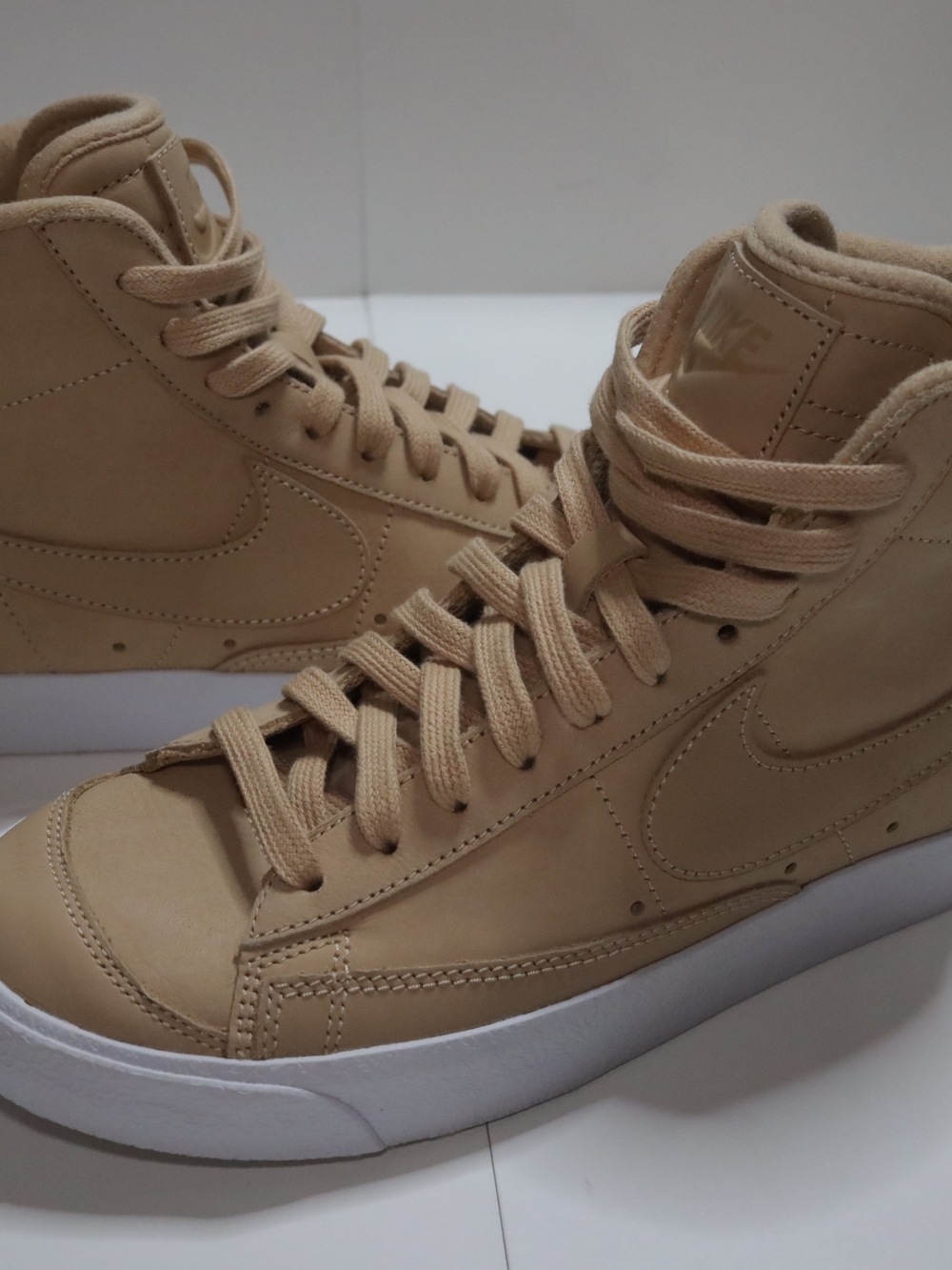 Nike Blazer Mid Premium Women's Sneakers Leather Beige DQ7572-200 Shoes 8.5